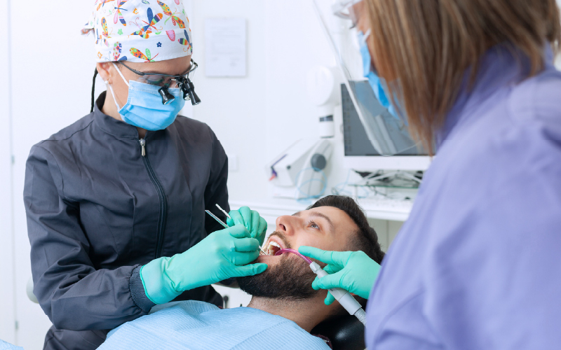 Carie ai denti: tipi, cause, sintomi, cure