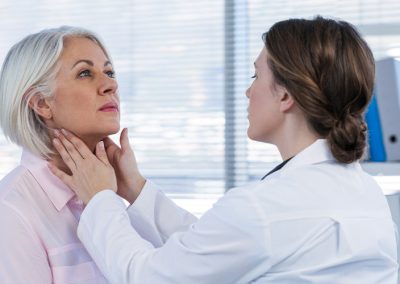 Ipotiroidismo e ipertiroidismo: cosa sono come distinguerle